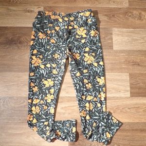 Lularoe one size leggings green floral